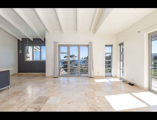 3 BEDROOM APARTMENT TO LET IN CAMPS BAY